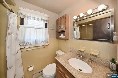 217 Grove Street Lodi NJ 07644