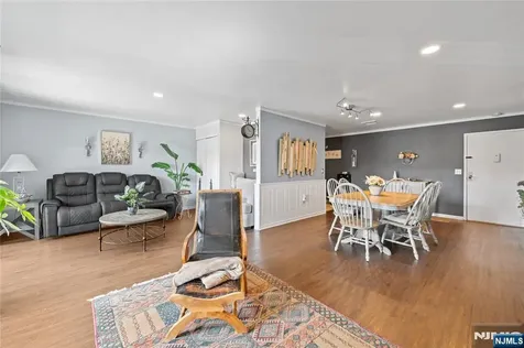 2 Ann Clifton NJ 07013