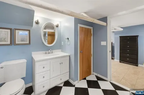 370 Demarest Avenue Oradell NJ 07649