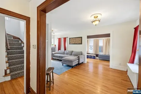 370 Demarest Avenue Oradell NJ 07649