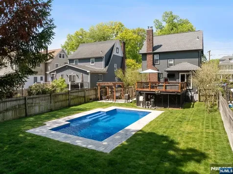 370 Demarest Avenue Oradell NJ 07649