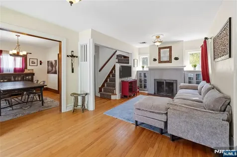 370 Demarest Avenue Oradell NJ 07649