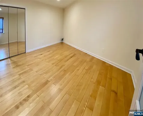 624 Sanderling Court Secaucus NJ 07094
