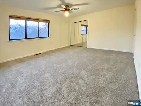 624 Sanderling Court Secaucus NJ 07094