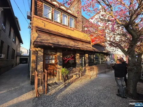 6-8 Thorne Street Jersey City NJ 07307