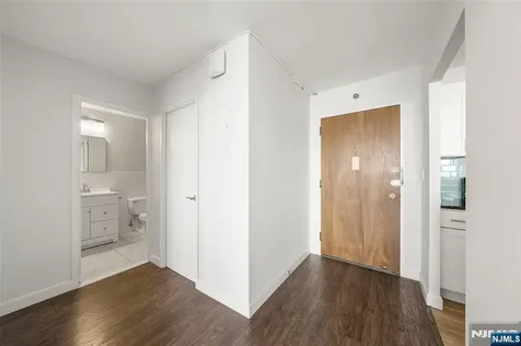 770 Anderson Avenue Cliffside Park NJ 07010