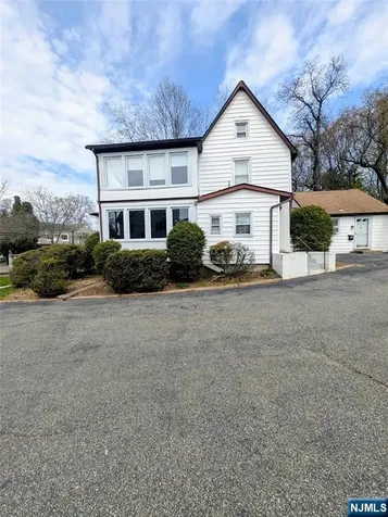 116 Broadway Woodcliff Lake NJ 07677