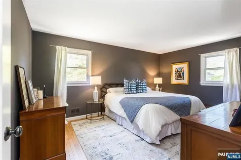 30 Bellaire Drive Montclair NJ 07042