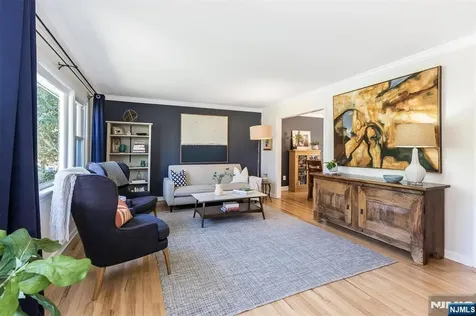 30 Bellaire Drive Montclair NJ 07042