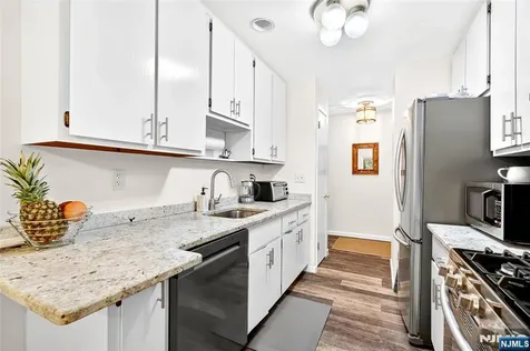 138 Indian Hollow Court Mahwah NJ 07430