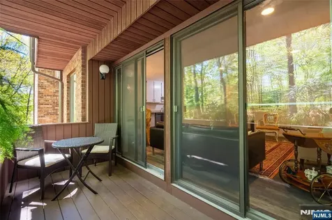 138 Indian Hollow Court Mahwah NJ 07430