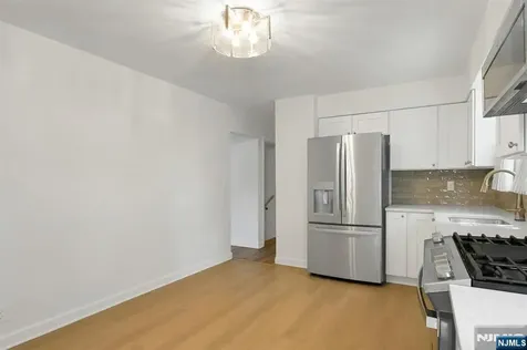 33 Clayton Street Hillsdale NJ 07642