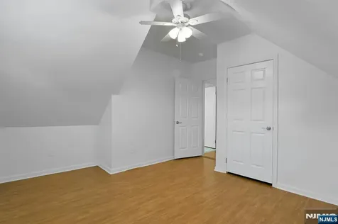 33 Clayton Street Hillsdale NJ 07642