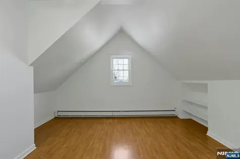 33 Clayton Street Hillsdale NJ 07642