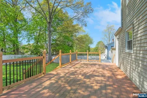 33 Clayton Street Hillsdale NJ 07642
