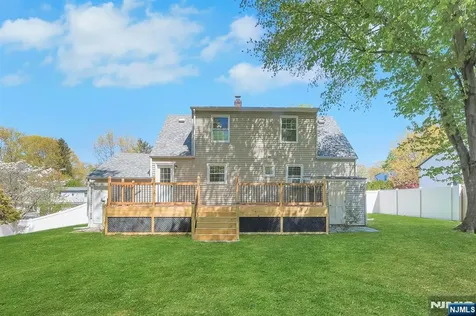 33 Clayton Street Hillsdale NJ 07642