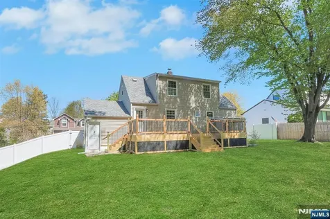 33 Clayton Street Hillsdale NJ 07642