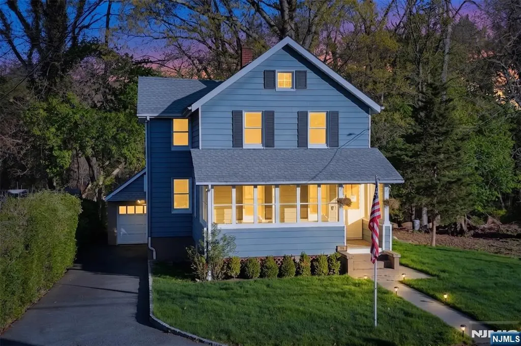 36 Hines Avenue Mahwah NJ 07430