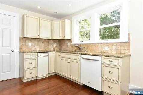 36 Hines Avenue Mahwah NJ 07430