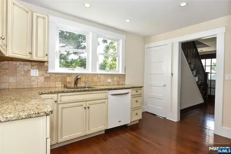 36 Hines Avenue Mahwah NJ 07430