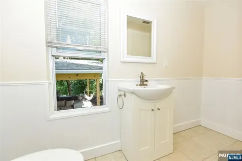36 Hines Avenue Mahwah NJ 07430