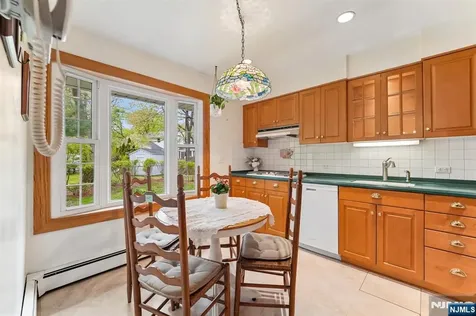 26 Burns Place Cresskill NJ 07626