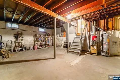 26 Burns Place Cresskill NJ 07626
