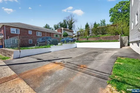 33 Westminster Place Garfield NJ 07026