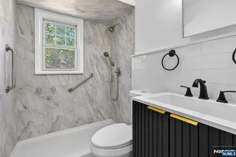 33 Westminster Place Garfield NJ 07026