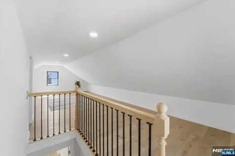 48 Delaware Avenue Carteret NJ 07008