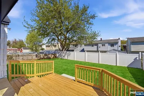 48 Delaware Avenue Carteret NJ 07008
