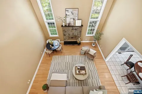 56 Burnet Hill Road Livingston NJ 07039