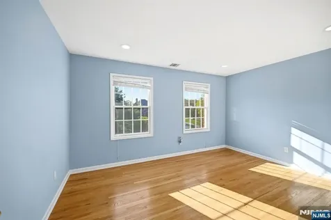 56 Burnet Hill Road Livingston NJ 07039