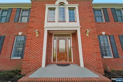 2 Harvest Lane Washington Township NJ 07853