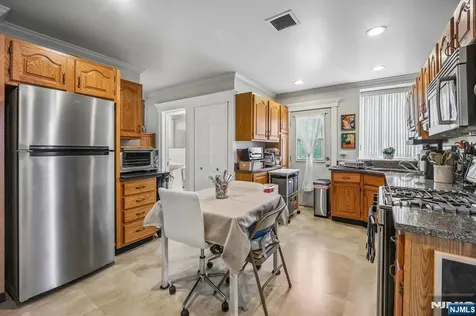 57 Union Street Montclair NJ 07042