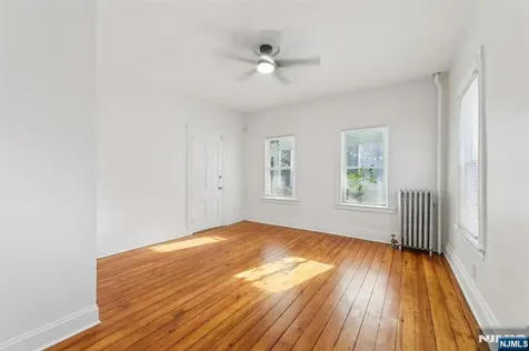 74 Forest Street Montclair NJ 07042