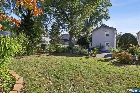 74 Forest Street Montclair NJ 07042
