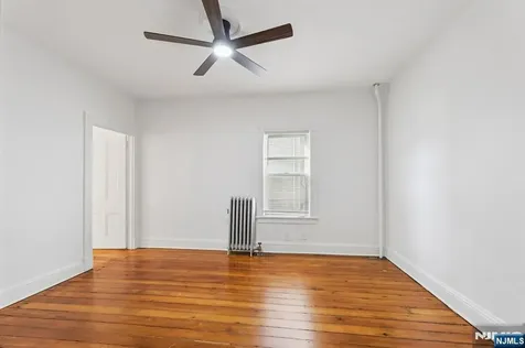 74 Forest Street Montclair NJ 07042