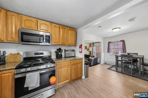 416 Frankfort Street Orange NJ 07050