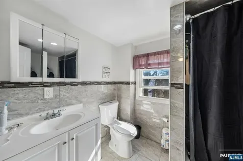 416 Frankfort Street Orange NJ 07050