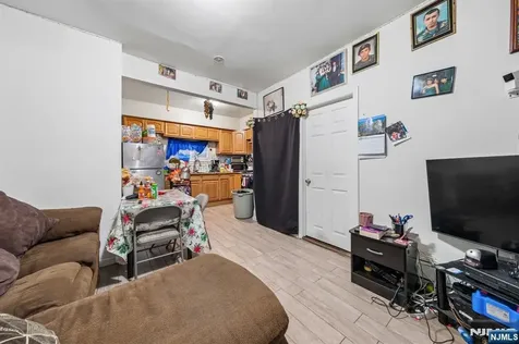 416 Frankfort Street Orange NJ 07050
