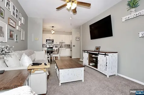 1314 Richmond Road West Milford NJ 07480