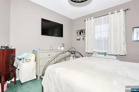 1314 Richmond Road West Milford NJ 07480