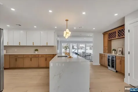 6 Clinton Place Woodcliff Lake NJ 07677