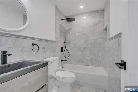 6 Clinton Place Woodcliff Lake NJ 07677