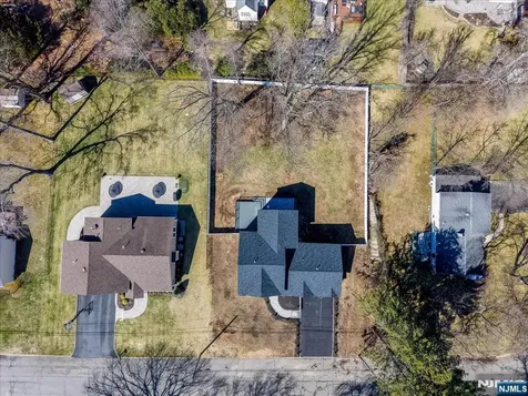 6 Clinton Place Woodcliff Lake NJ 07677