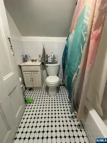 564 River Street Paterson NJ 07524