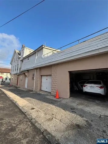 564 River Street Paterson NJ 07524