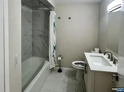 1275 Anderson Avenue Fort Lee NJ 07024