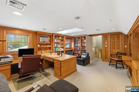7 Douglas Terrace Woodcliff Lake NJ 07677